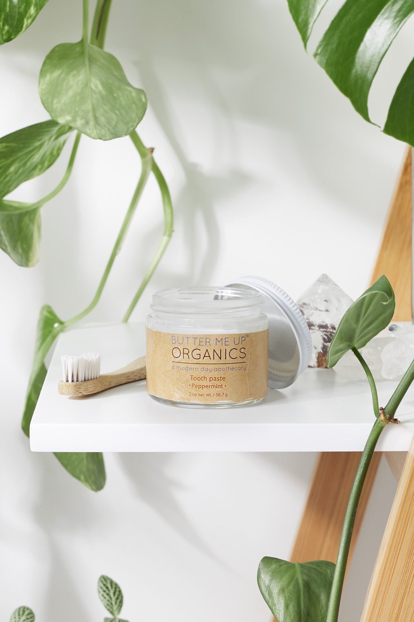 BUTTER ME UP ORGANICS Whitening Toothpaste / All Natural