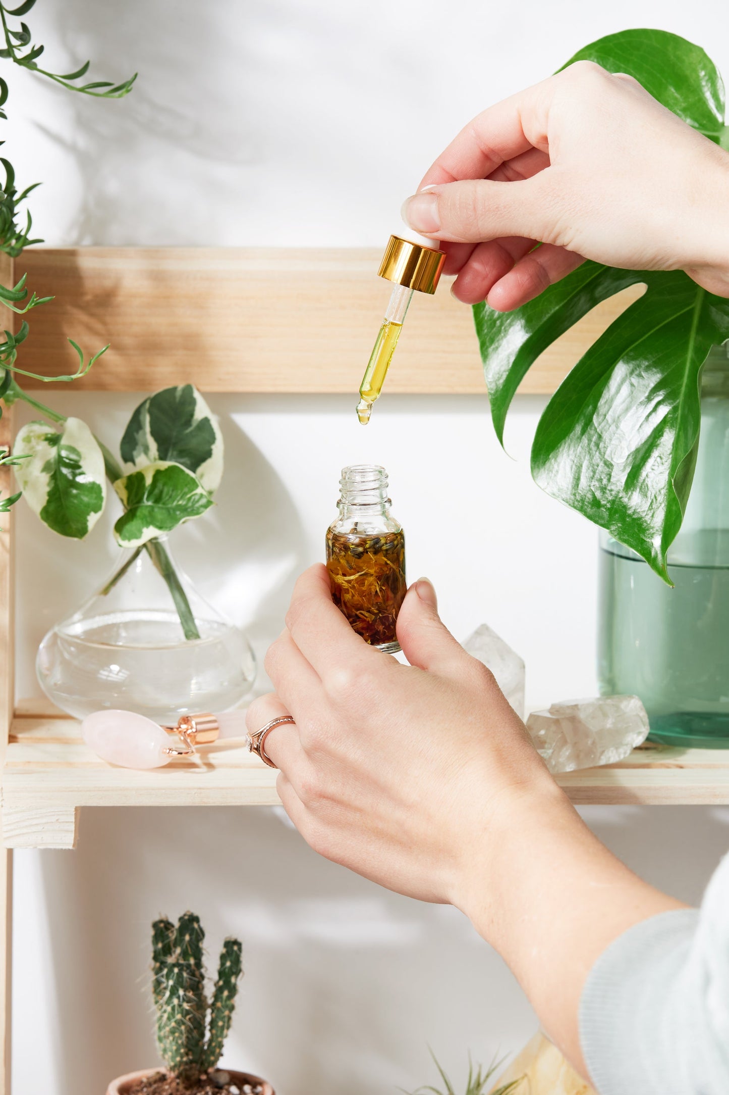 BUTTER ME UP ORGANICS Anti-Aging Facial Serum