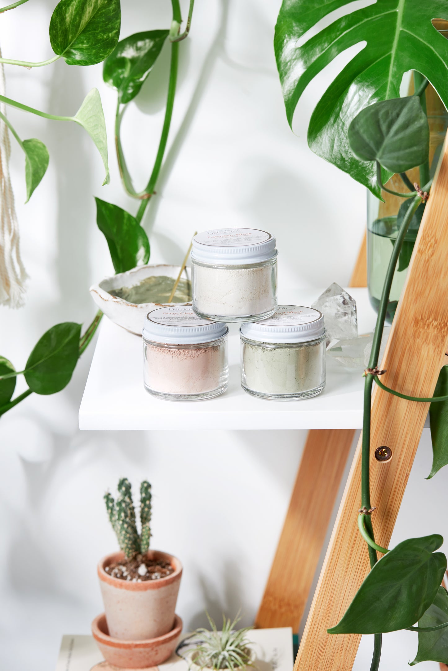 BUTTER ME UP ORGANICS Face Mask / Rose Clay, Sea Mud, Turmeric, Trio